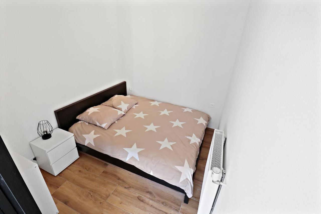 Appartement Cosy Et Renove Au Coeur De La Station Кранс Монтана Екстериор снимка