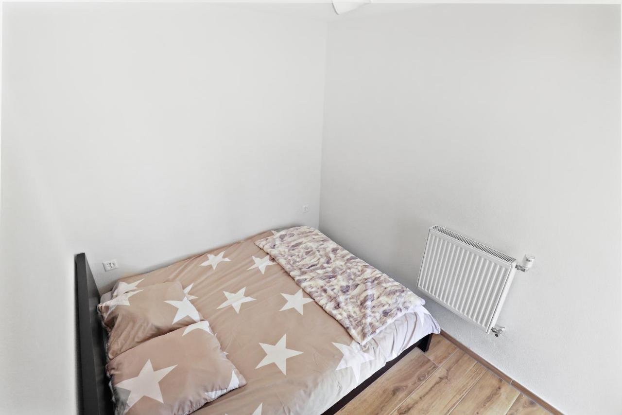 Appartement Cosy Et Renove Au Coeur De La Station Кранс Монтана Екстериор снимка